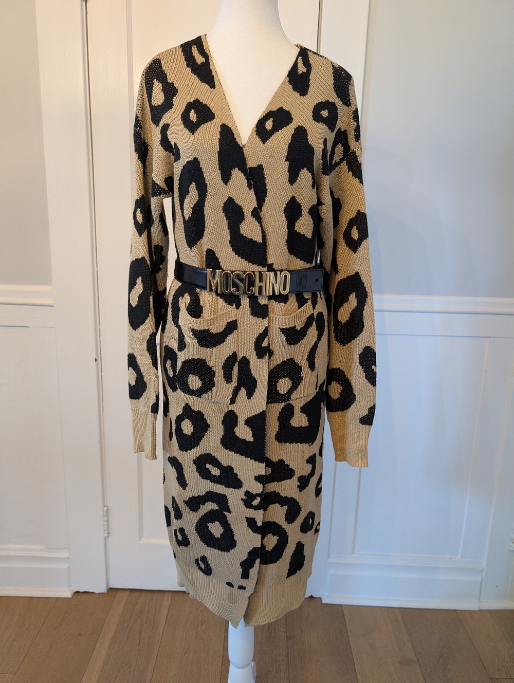Open Front Long Line Cheetah Cardigan (Belt Not Included,Shown For Styling Only)